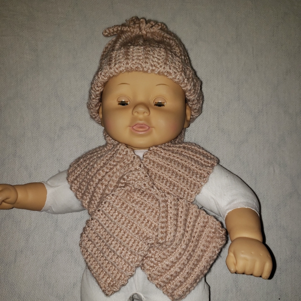 Handmade hat and scarf set